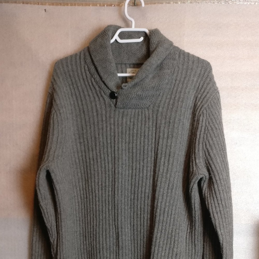 80% wool  Shawl Collar long sleeve wool sweater size XL
